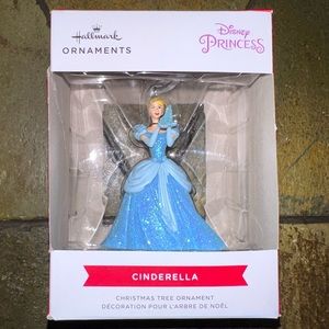 Hallmark Ornaments Disney Princess Cinderella Christmas Tree Ornament BRAND NEW!